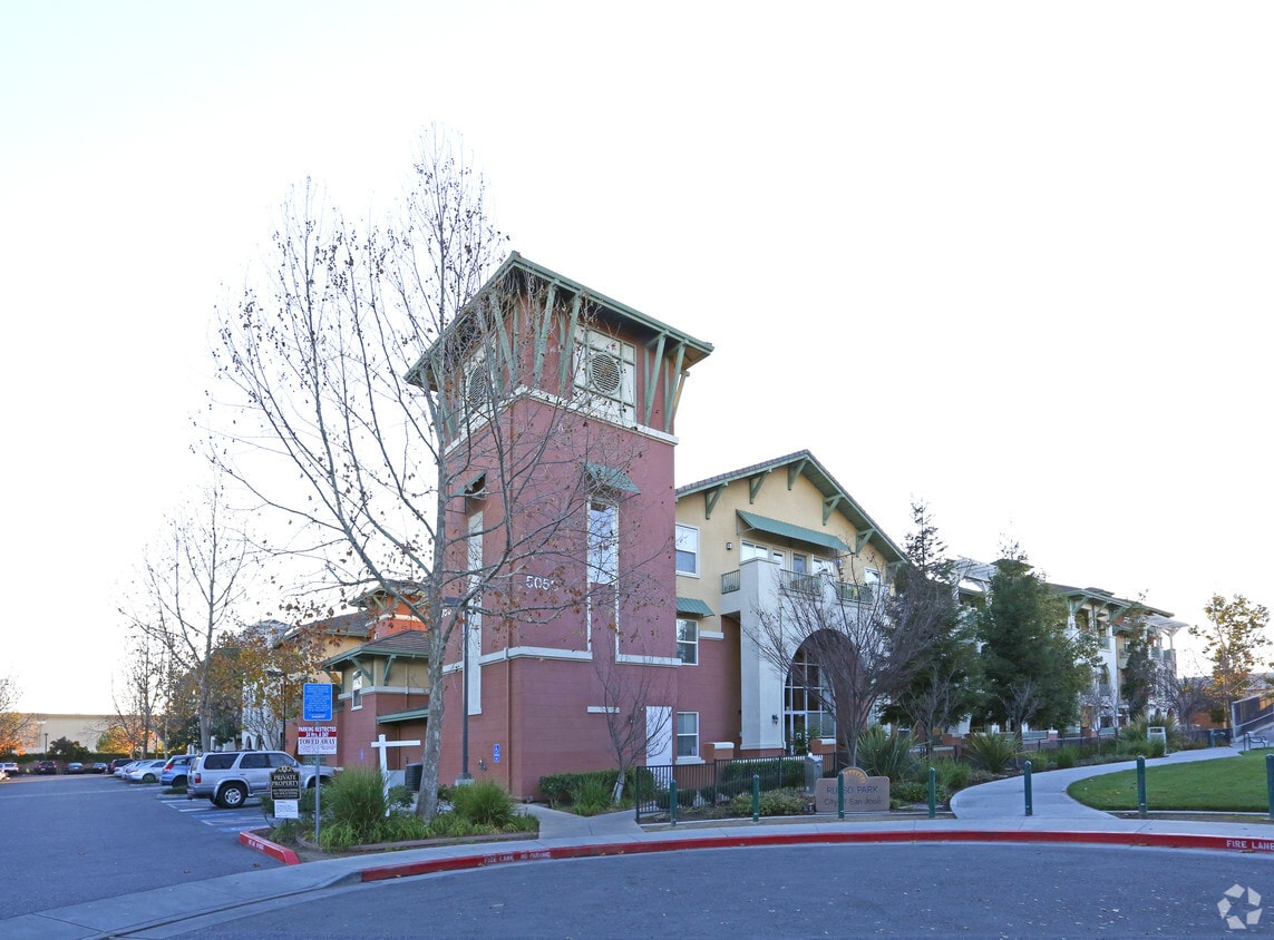 Primary Photo - Oaks at Almaden Senior Apartments