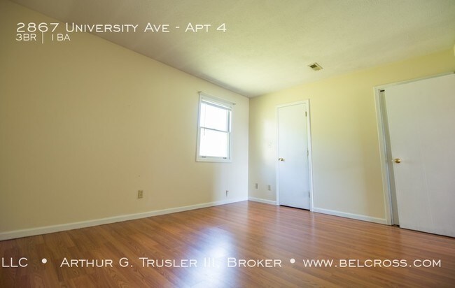 Building Photo - 2867 University Ave