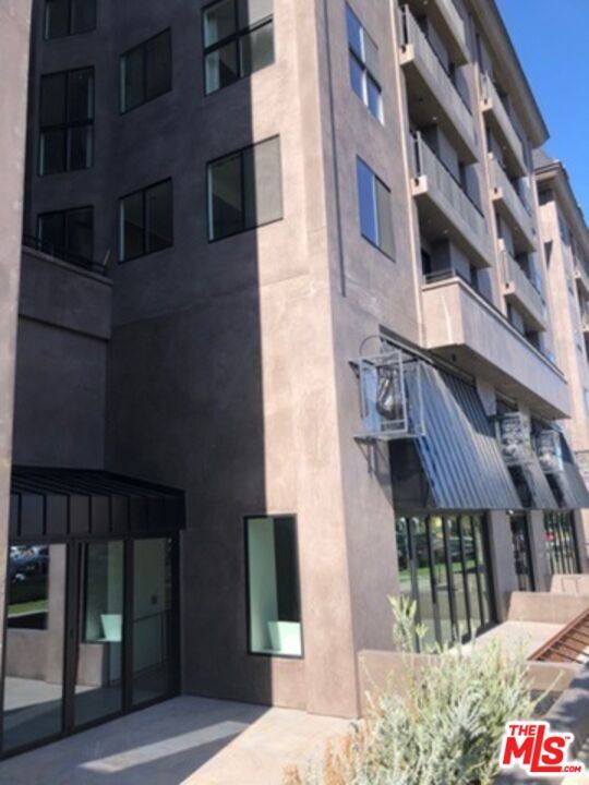 8811 Burton Way Unit 514, West Hollywood, CA 90048 Apartment for Rent