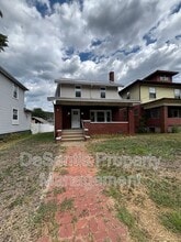 Building Photo - 3920 4th Ave