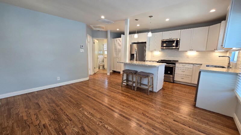 Foto principal - 646 Westminster Dr
