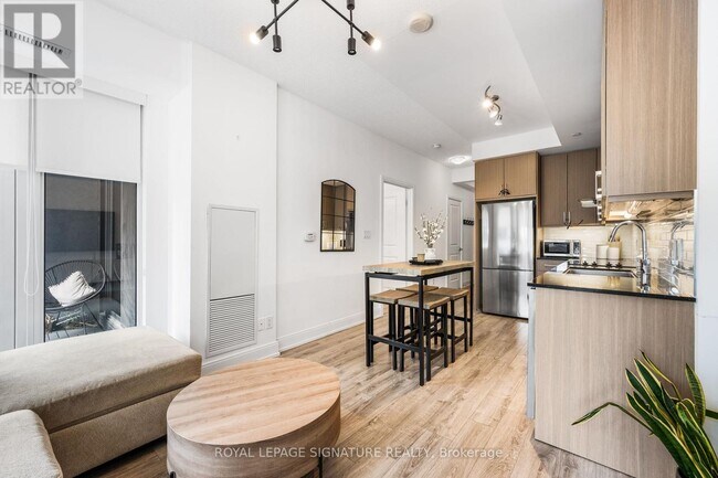 Photo du bâtiment - 9608 Yonge St