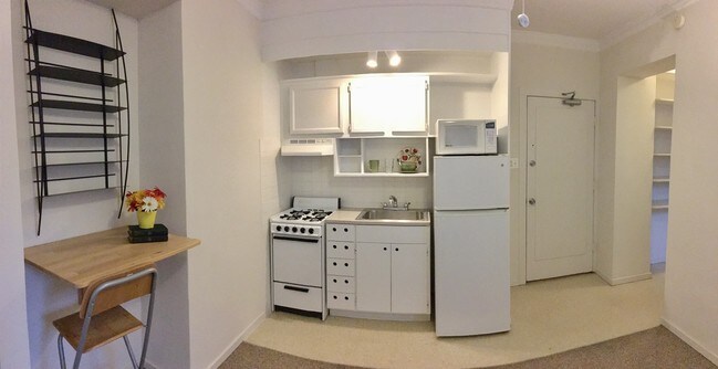 Foto del edificio - 5734 N Winthrop Ave