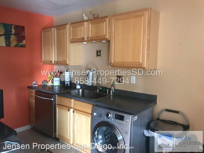 Building Photo - 1 br, 1 bath House - 3217 Midway Dr Unit 601