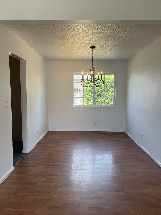 Photo - 2409 Curtis Ave House