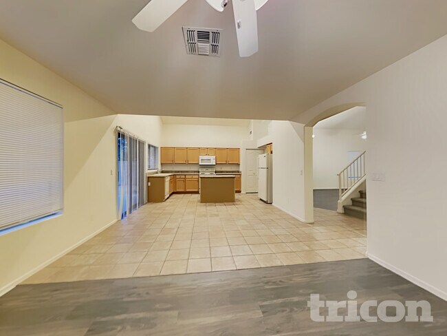 Foto del edificio - 12746 W Hollyhock Dr