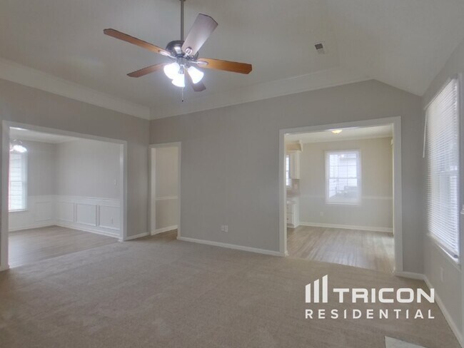Building Photo - 7325 Fallow Ln
