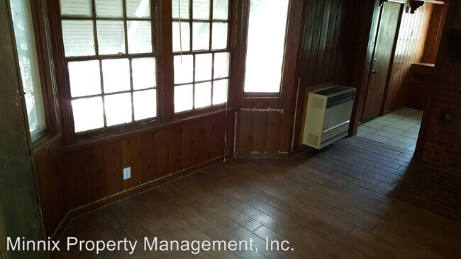 Building Photo - 3810 33rd St