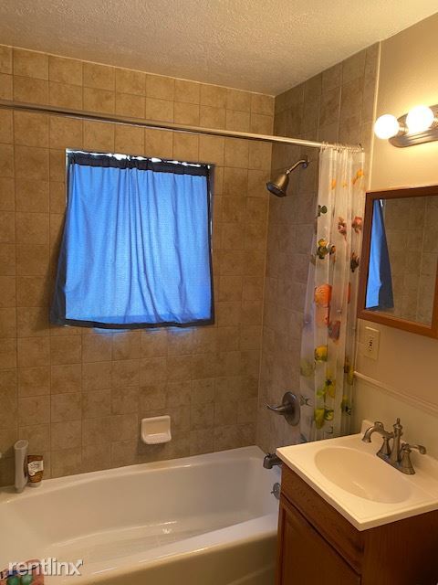 Foto del edificio - 3 br, 1 bath House - 410 Dunnam Ave