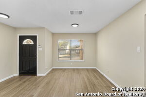 Foto del edificio - 15630 Legend Springs Dr