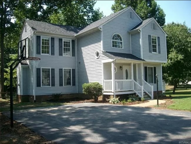 Building Photo - 5601 Silver Fox Ln