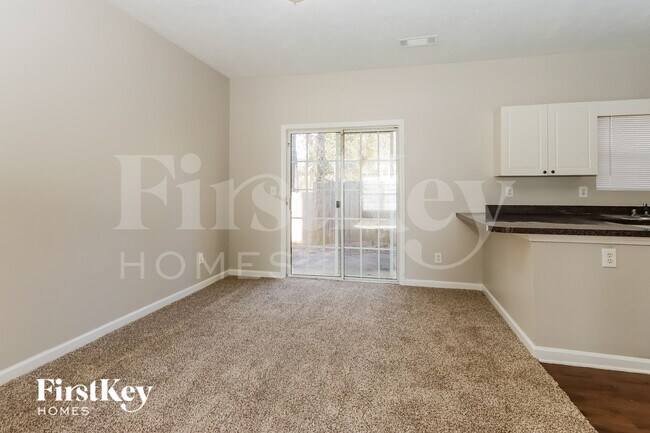 Foto del edificio - 2324 Sandspring Dr SW