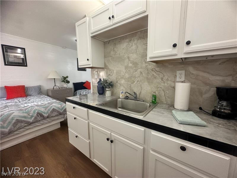 Foto del edificio - 2125 Elm Ave