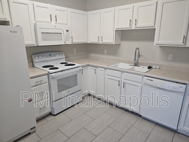 Foto del edificio - 1857 Winfield Park Dr