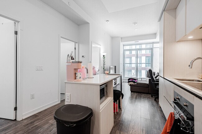 Photo du bâtiment - 34 Tubman Ave