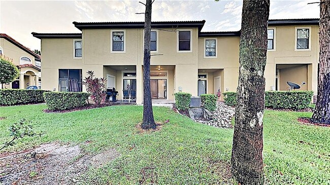 Foto del edificio - 6001 Scotchwood Glen