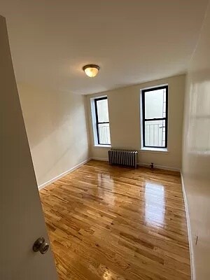 Foto del edificio - 524 E 119th St