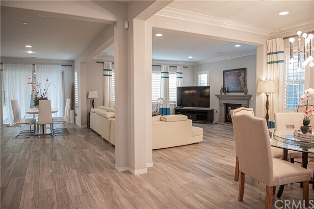 Foto del edificio - 14180 Mountain Ave