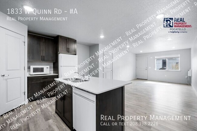 Foto del edificio - 3 Bedroom 1 bath Apartment