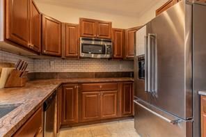 Building Photo - 2415 Durwood St