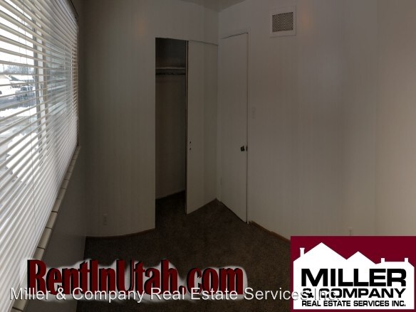 Foto del edificio - 9949 S Sego Lily Dr