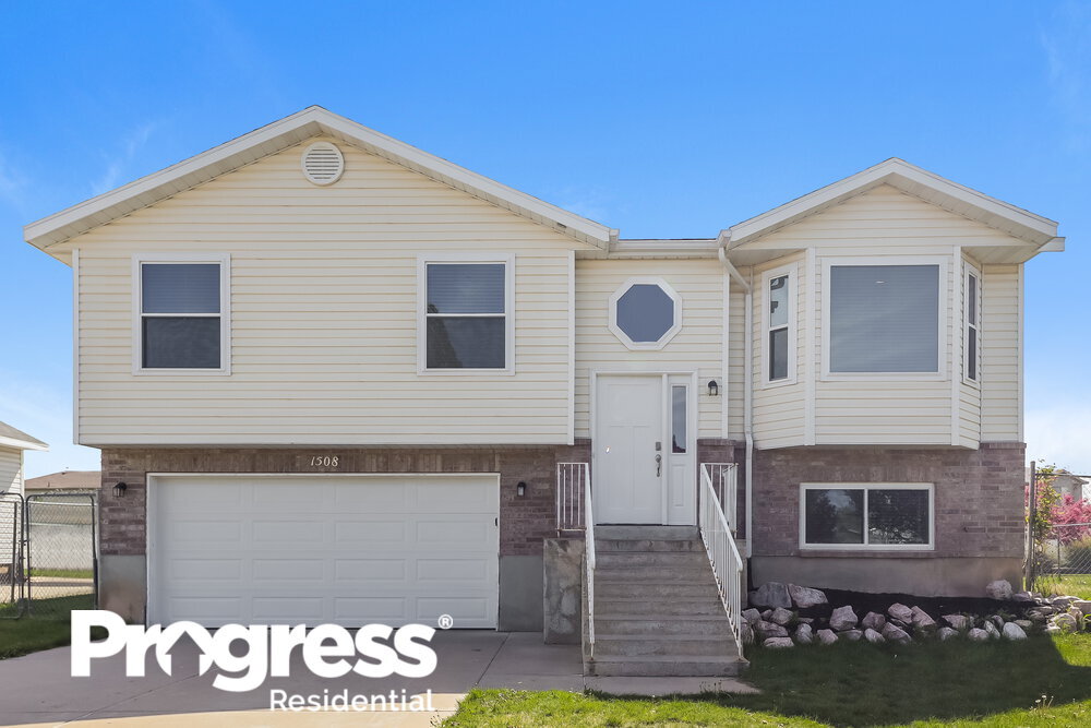 1508 N 2530 W, Clinton, UT 84015 House Rental in Clinton, UT