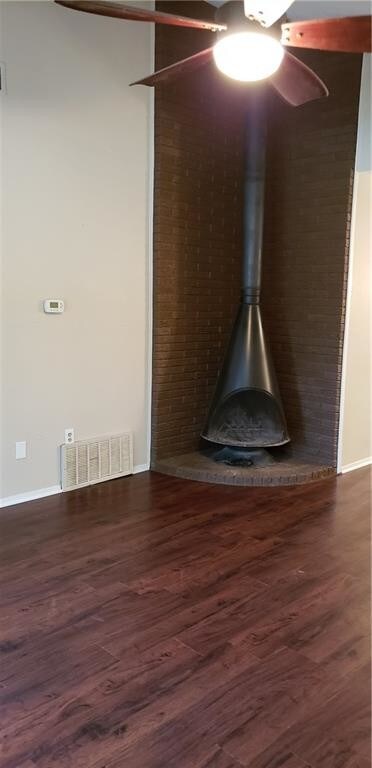 Building Photo - 1217 Elm Ct