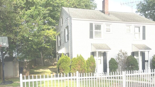 Foto del edificio - 25 Evers Ct