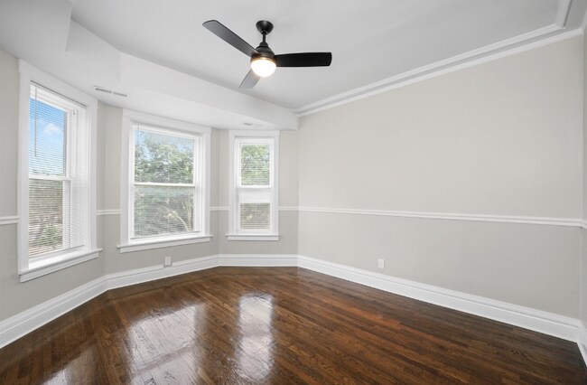 Foto del edificio - 7548 S Harvard Ave