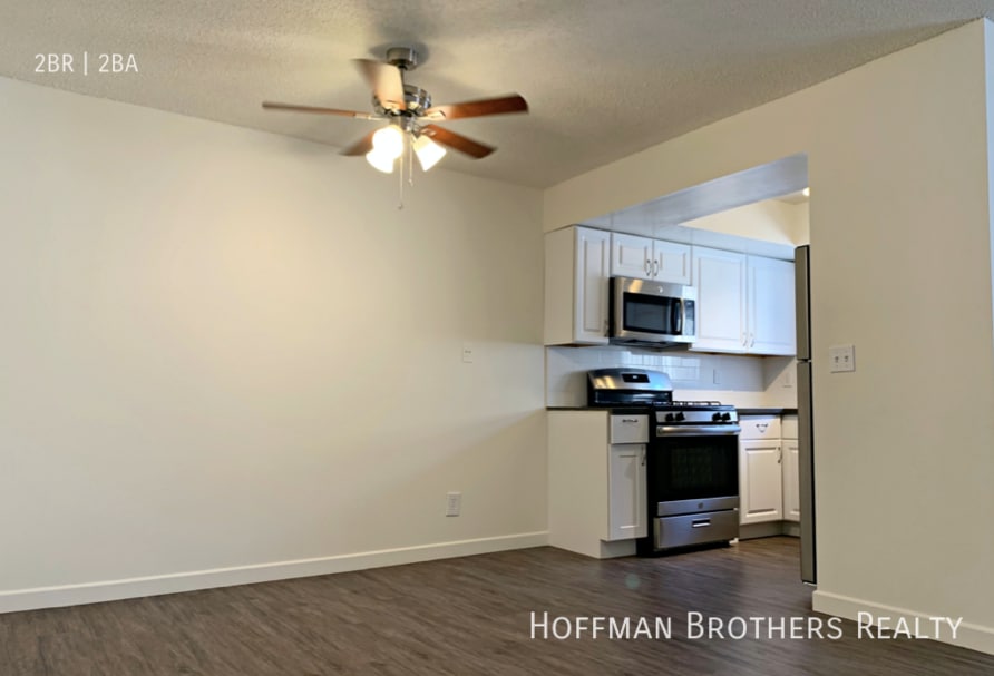 Foto principal - 1012 E Acacia Ave