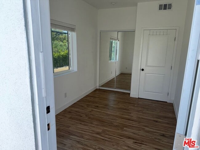 Building Photo - 1430 Hauser Blvd