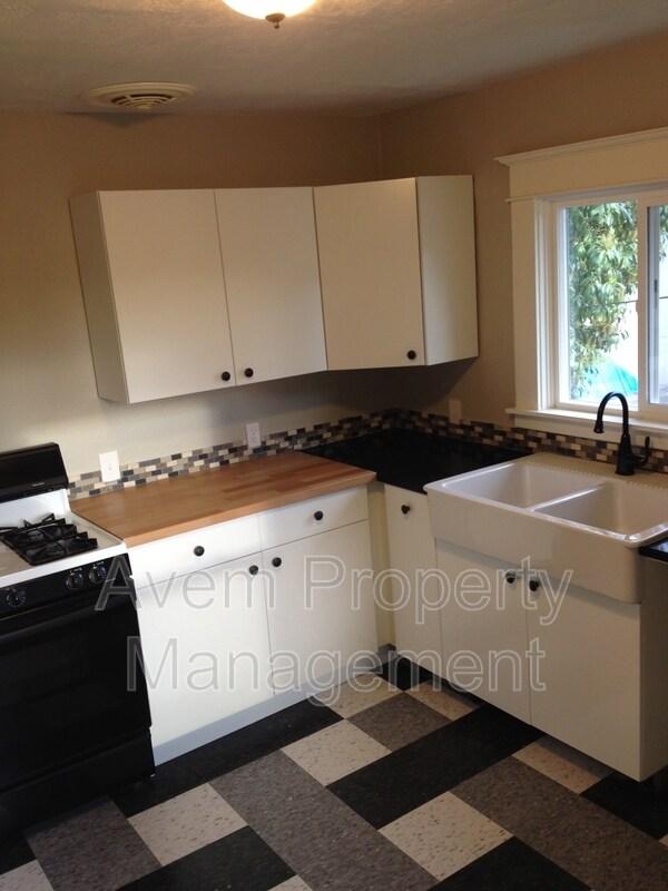 Foto del edificio - 7506 E Burnside St
