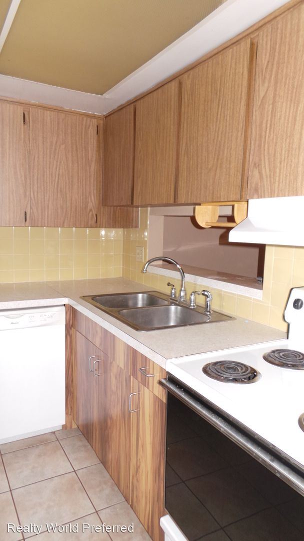 Foto del edificio - 2 br, 1 bath House - 531 Cascade Cir. #103