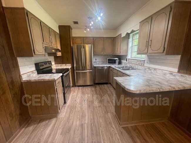 Foto del edificio - 3615 Goldfinch Dr