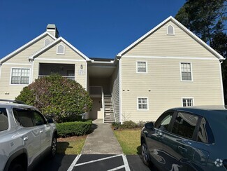 Building Photo - 30936 Paradise Cmns