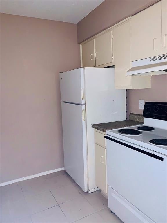 Photo - 1 bd condo downstairs