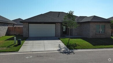 Building Photo - 1104 Osprey Dr