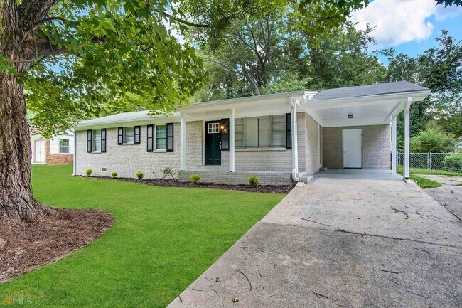 Foto del edificio - 5390 Scofield Rd