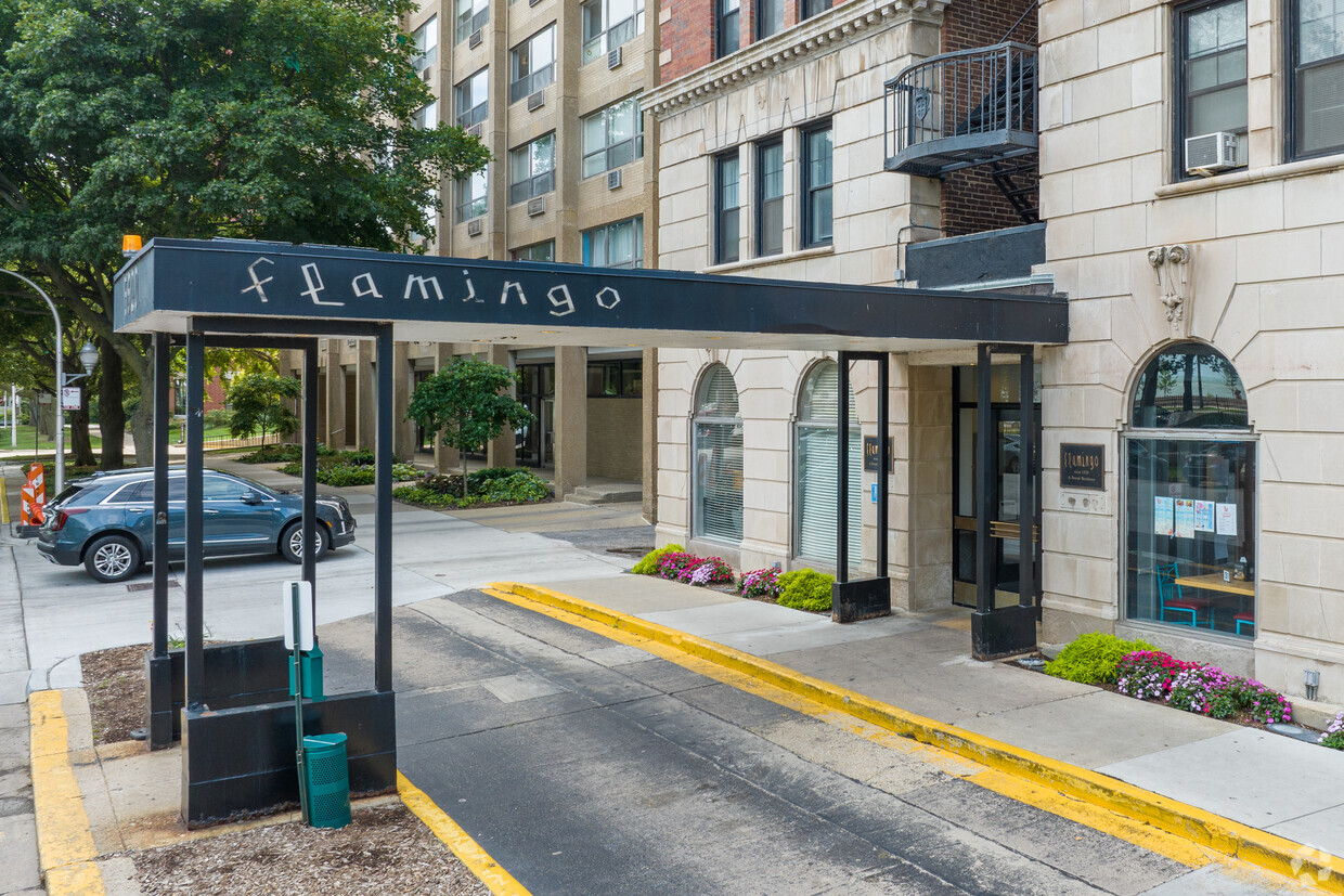 Primary Photo - The Flamingo Apartments