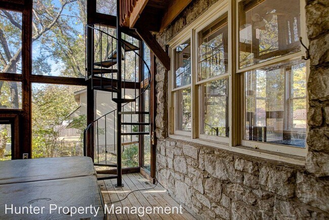 Foto del edificio - 4 br, 3 bath House - 963 S Delaware