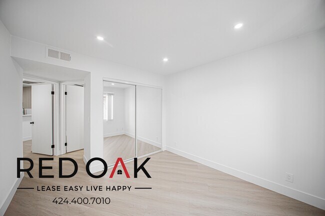 Foto del edificio - 2724 Abbot Kinney Blvd