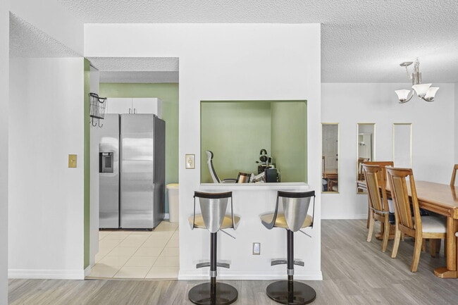 Foto del edificio - 2025 SW Silver Pine Way