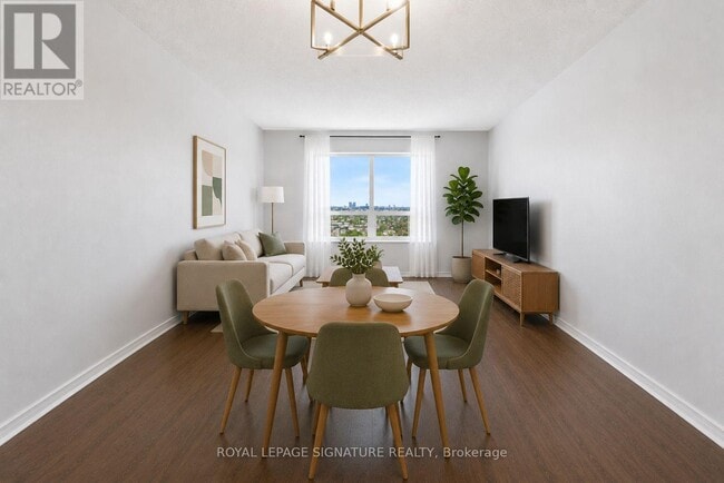 Building Photo - 60 Heintzman St