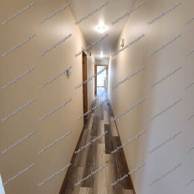Foto del edificio - Two Bedroom Downtown Griffith