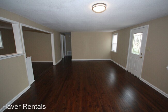 Building Photo - 3 br, 1.5 bath House - 1237 N. 3rd St.