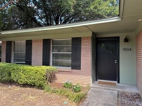 Building Photo - 1904 Cornell Ln