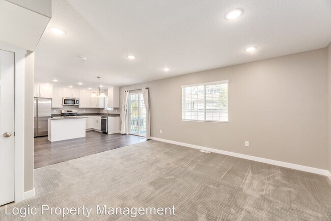 Foto del edificio - 3 br, 2.5 bath House - 3306 W 2430 N
