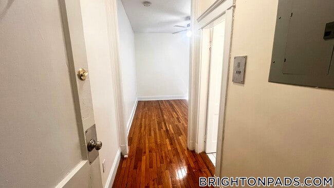Building Photo - 313 Allston St
