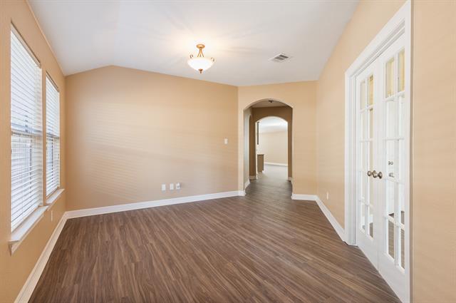 Foto del edificio - 1617 Nighthawk Dr