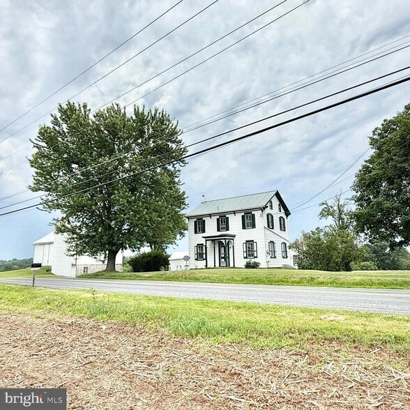 Foto del edificio - 851 Daniel Boone Rd